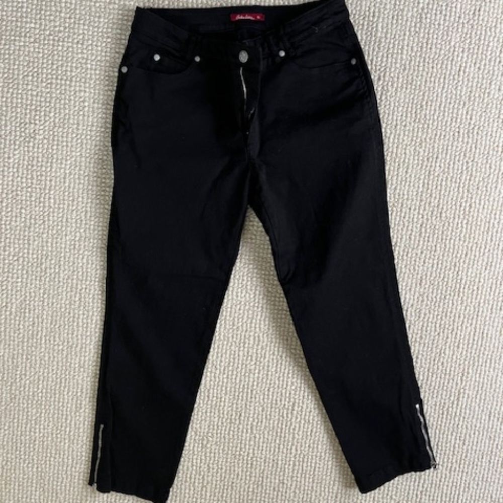 Barbara Lesser Women's Black Jeans, Size 6